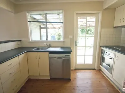 127 Manoa Road, Halekulani
