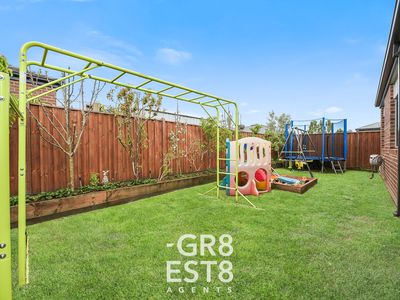 48 SPEARWOOD RISE, Cranbourne West