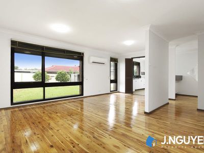 42 Essendon Street, St Johns Park