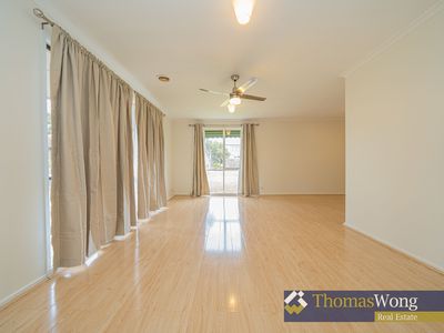 13 Luscombe Avenue, Carrum Downs