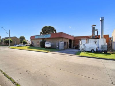 15 Storey Street, Oak Flats