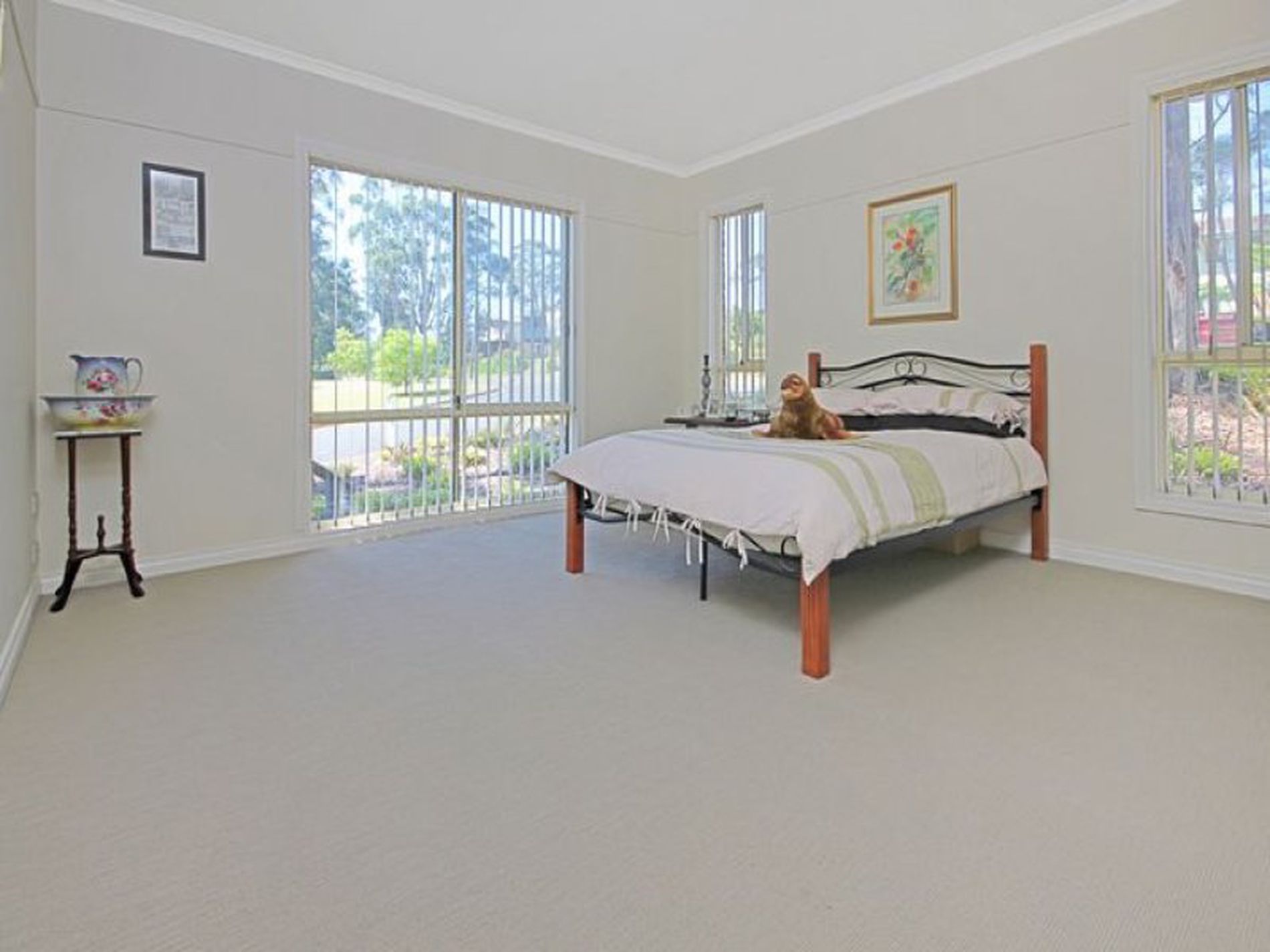 21 Ross Avenue, Narrawallee