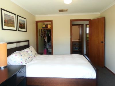 3 / 8 Hare Street, Kurralta Park