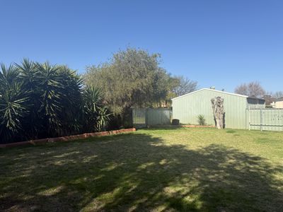 7 Cobden Place, Parkes