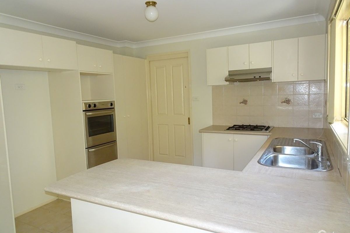 2 / 28 Burns Road, Ourimbah