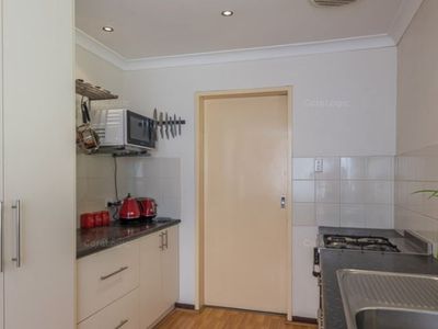98 Blackadder Road, Swan View