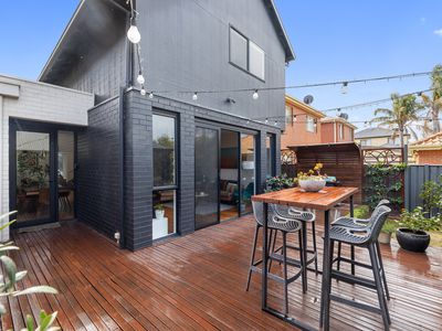 5 Oberon Way, Newport