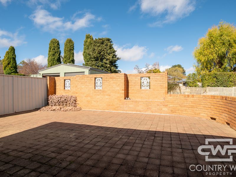 65 Oliver Street, Glen Innes