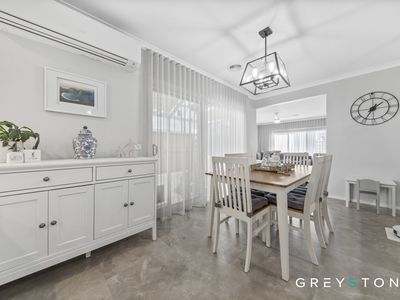 48 Gilfillan Circuit, Thornhill Park