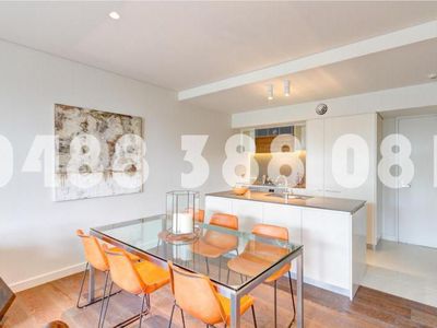 A103 / 220 Pacific Highway, Crows Nest