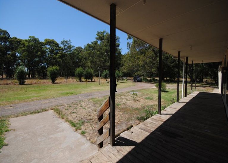 90 Pedrazzies Road, Gorae