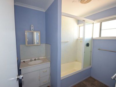 76 Eagle Street, Longreach