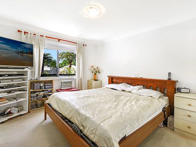 2 / 100 Cotlew Street East,, Southport