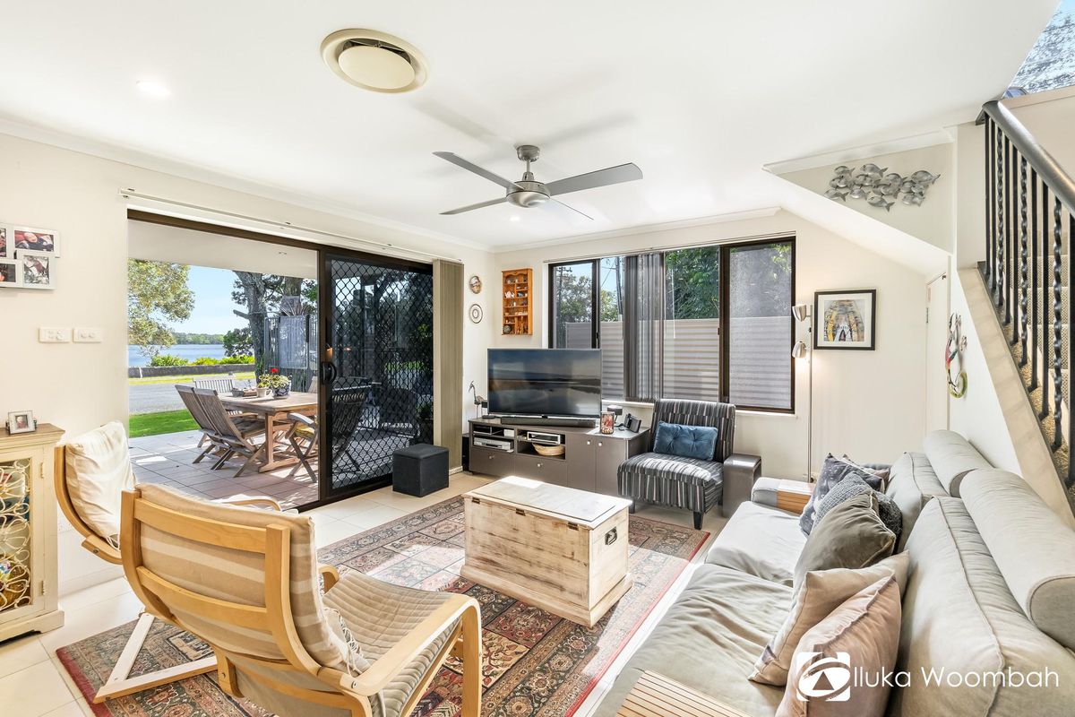 1 / 38 Marandowie Drive, Iluka
