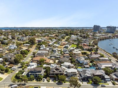 1 / 11 Park Road, Mount Pleasant