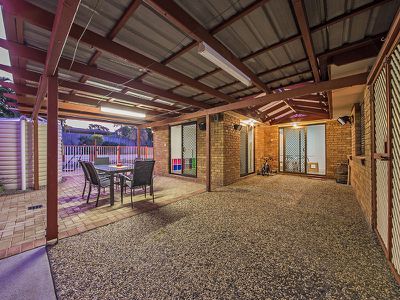 17 Loughrea St, Tingalpa