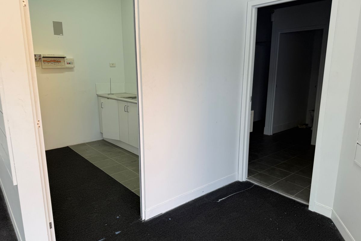 Suite 1 & 2 / 77 Anderson Road, Smeaton Grange