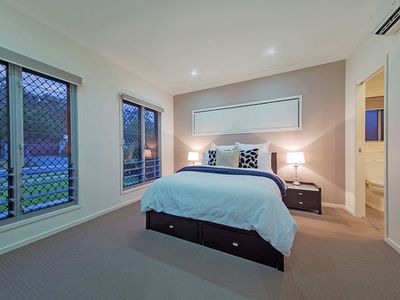 38 Feathertail Place, Gumdale