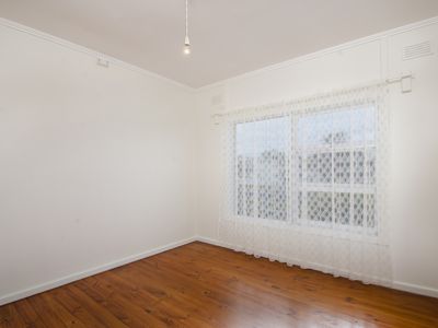 16 Ramsay Street, Millicent