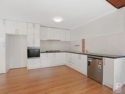 6 Tuross Close, Lake Haven