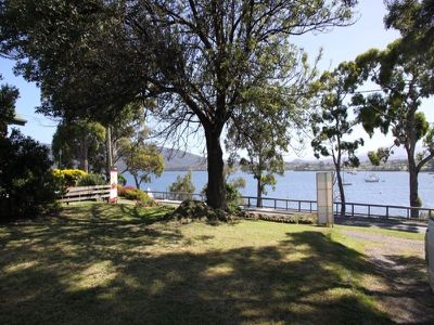 65 Bay View Road, Dover
