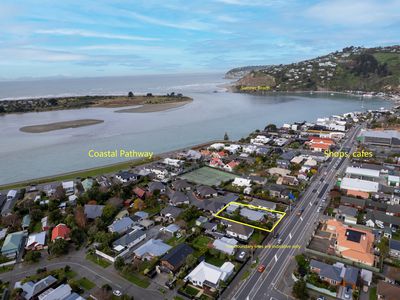 71 Main Road, Redcliffs