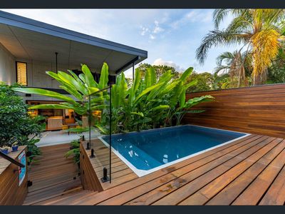 12 Lodge Street, Toowong