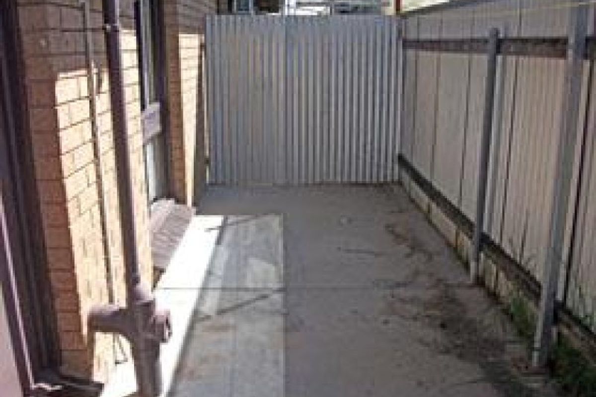 2 / 8 Haslem Street, Kyabram