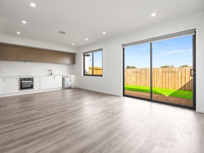 55 Marigold Drive, Fraser Rise