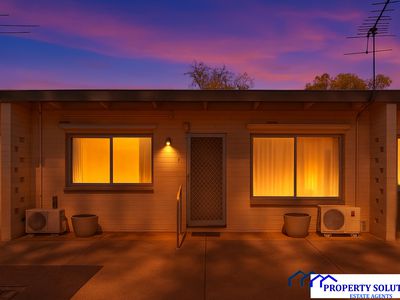 2 / 99 Cleeland Street, Dandenong