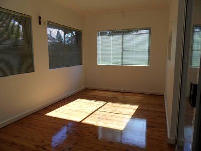 28 Athelstane Ave, Arncliffe