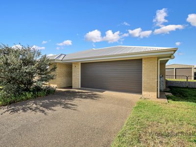 8 ORIOLE COURT, Woodgate