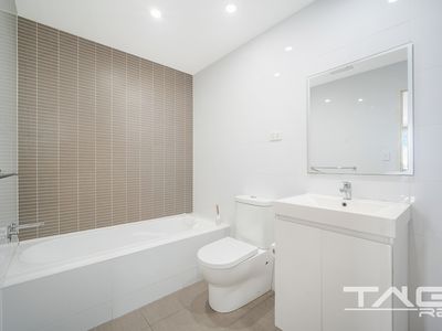 1203 / 6 East Street, Granville