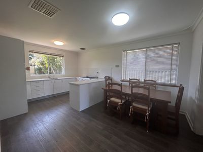 69 Robinson Road, Morley