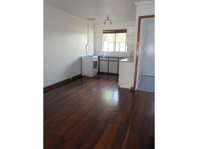 2 / 33A Cleopatra Street, Palmyra