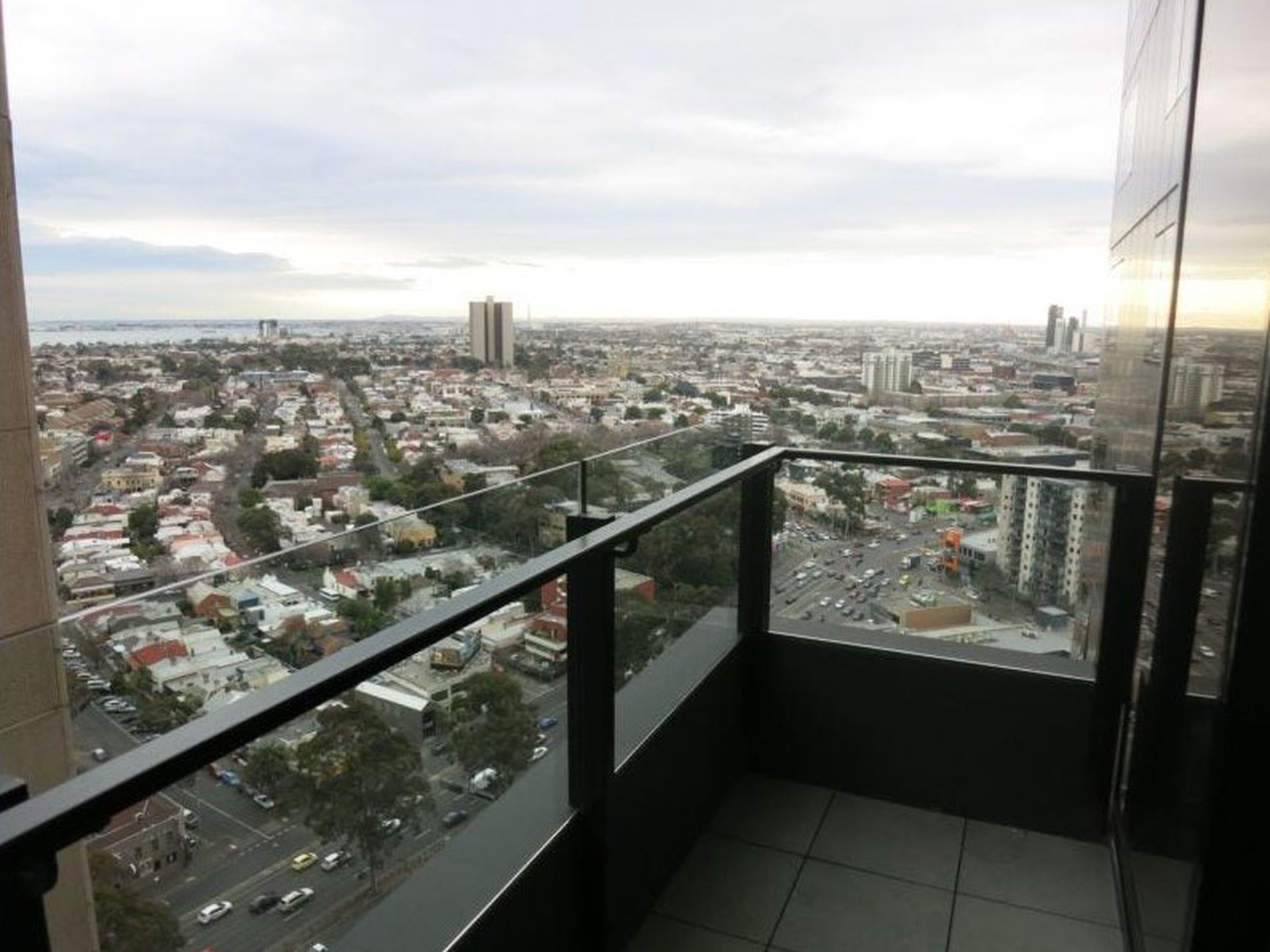 2401 / 50 Albert Road, South Melbourne