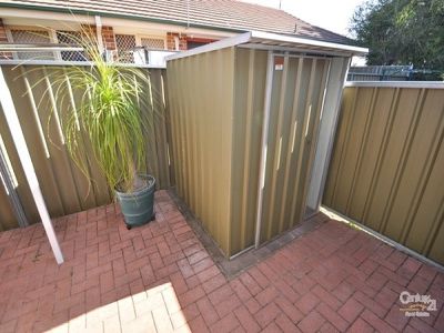 2 / 3 Denison Street, Dubbo