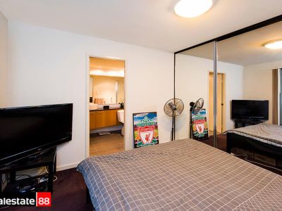808 / 251 Hay Street, East Perth
