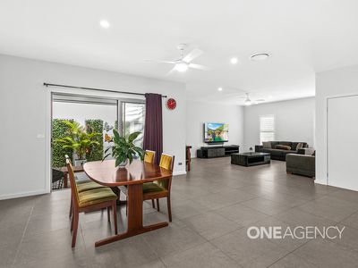 2 Austinmer St, Tullimbar