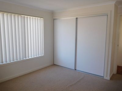 1 / 26 Philip Street, Horsham