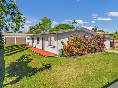 42 Cambrian Avenue, Smithfield