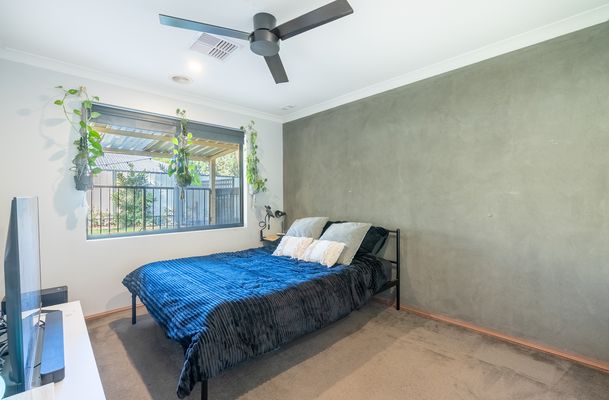 18 Oak Way, Baldivis