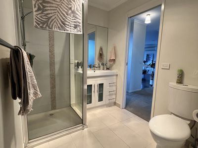 6 Chester Court, Chigwell