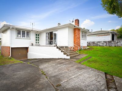 19 Daytona Road, Henderson