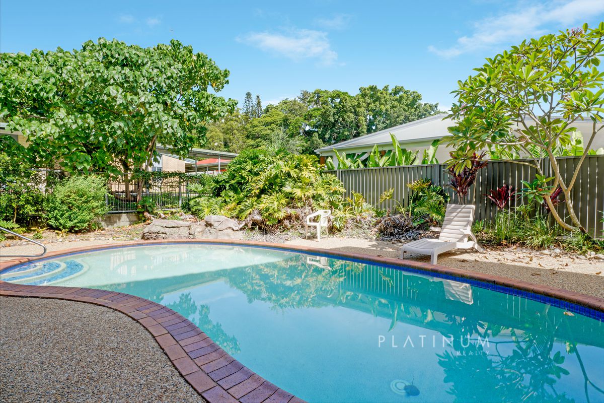 7 / 12 THROWER DRIVE, Currumbin
