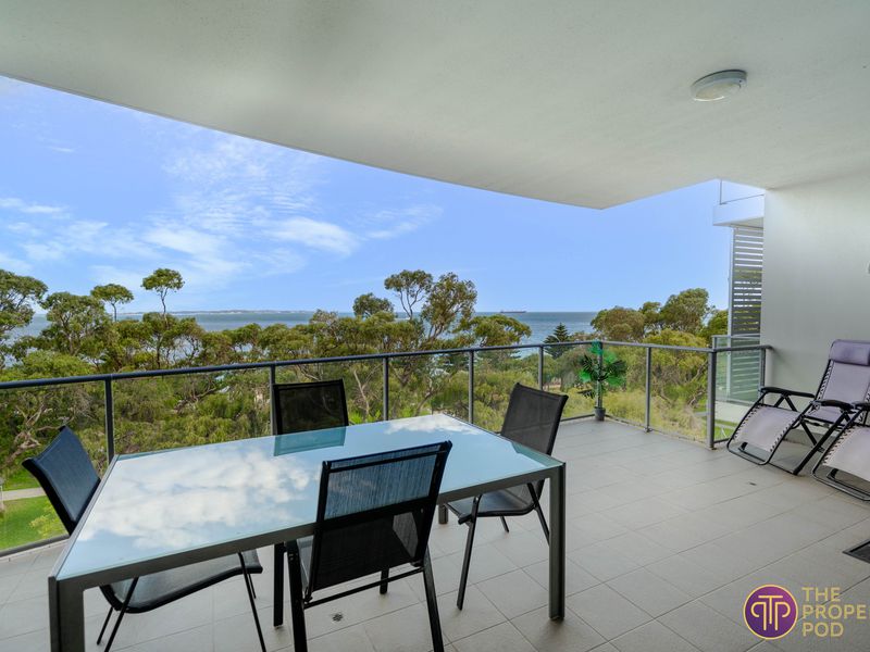 36 / 17 Rockingham Beach Road, Rockingham