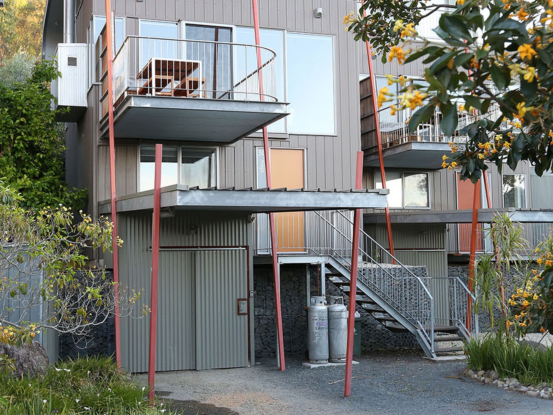30 / 84 Bogong High Plains , Mount Beauty