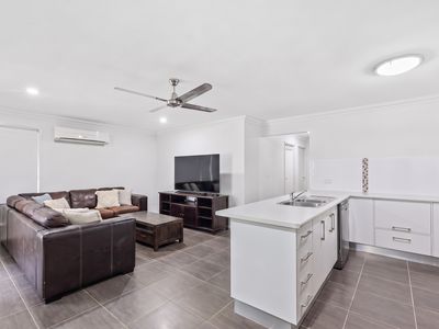 47 Hibiscus Crescent, Blackwater