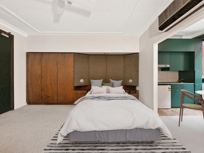 4 / 18 Springfield Avenue, Potts Point