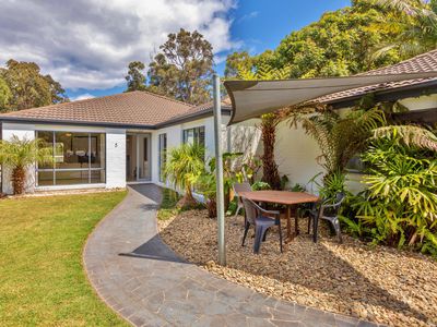5 Bonito Place, Eden